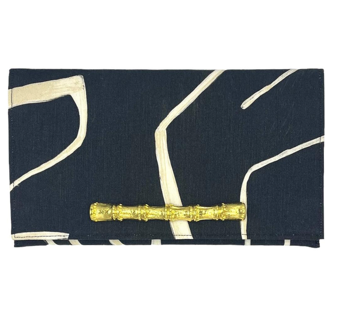 Meet the personalities behind each Garland Bag. Designer fabrics, stylish handcrafted clutches.