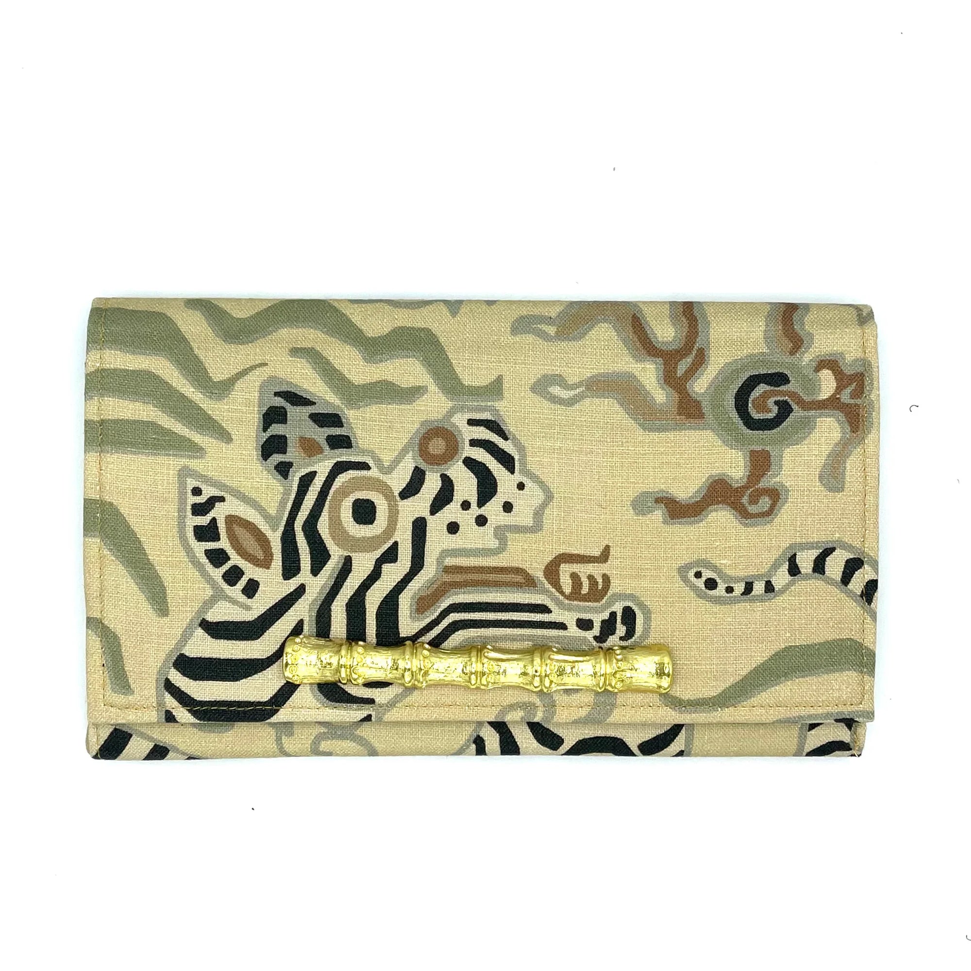 Meet the personalities behind each Garland Bag. Designer fabrics, stylish handcrafted clutches.