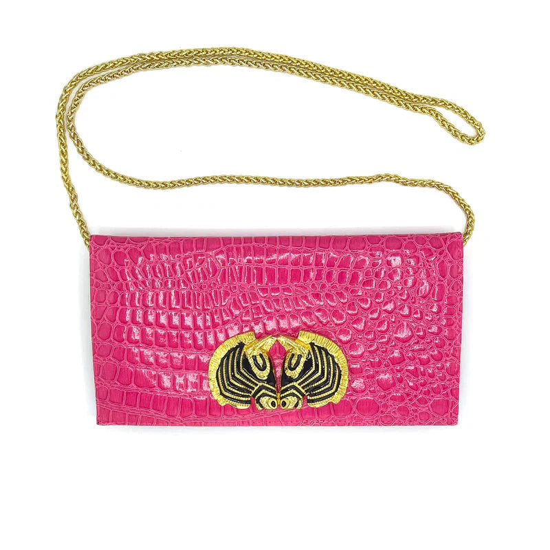 Meet the personalities behind each Garland Bag. Designer fabrics, stylish handcrafted clutches.
