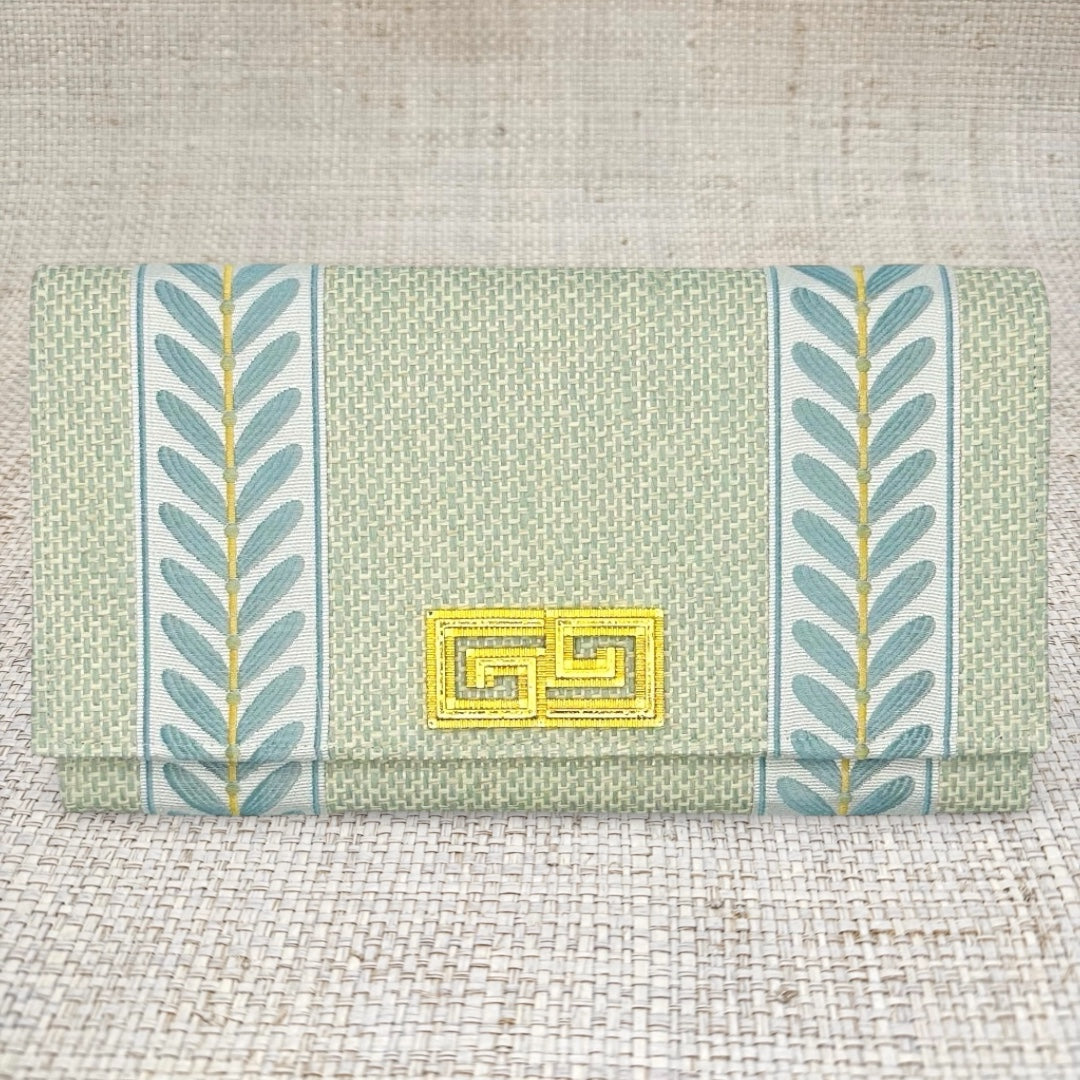 Ava Clutch