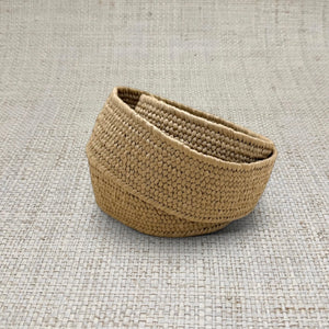 brown woven stretch belt garland bags